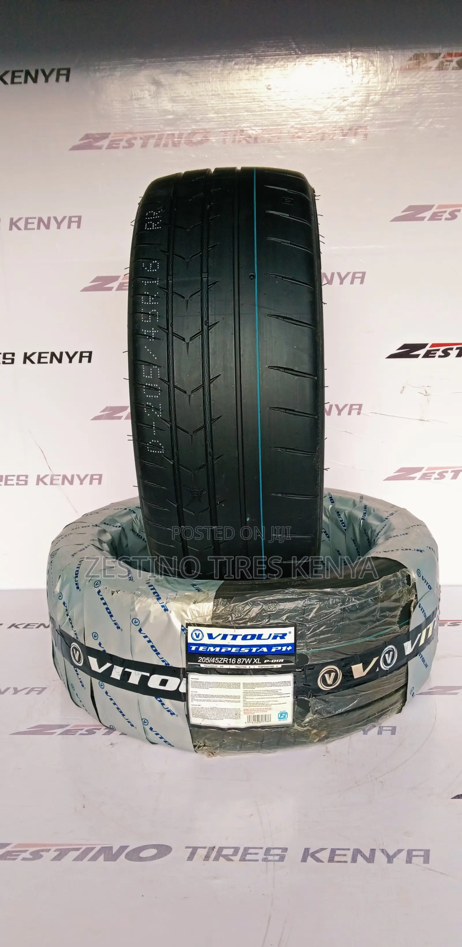 Vitour Tyres 205/45 R16