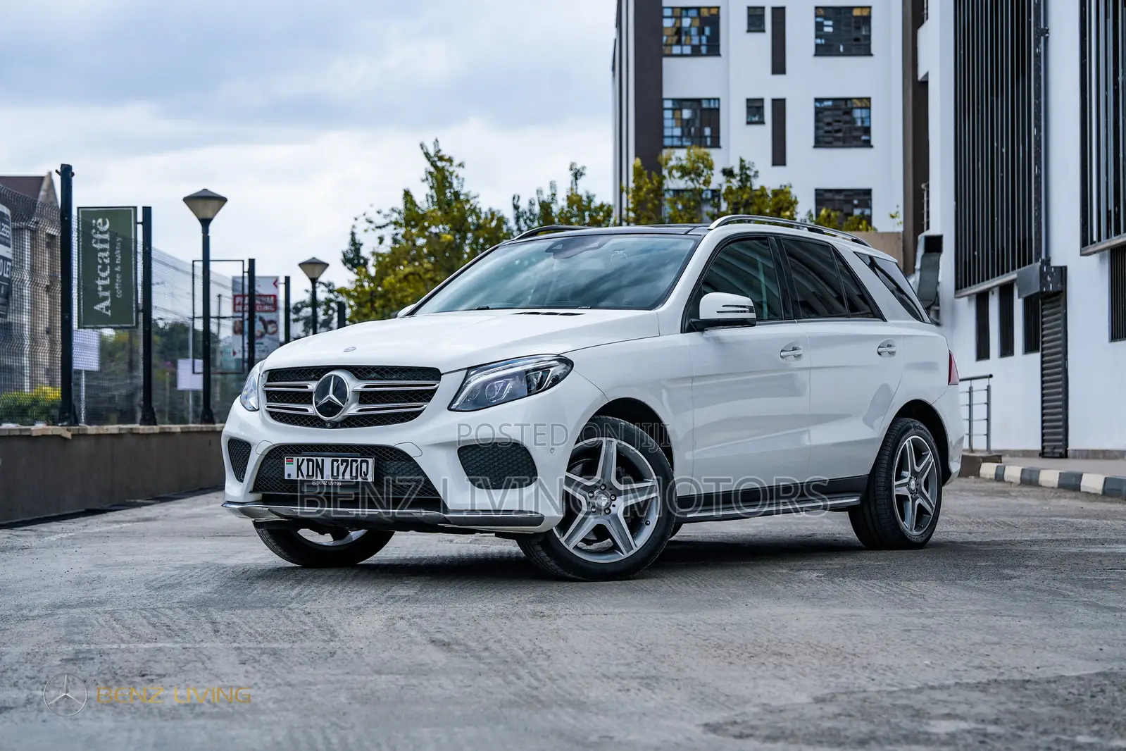 Mercedes-Benz GLE-Class GLE 350d 4MATIC 2016 White