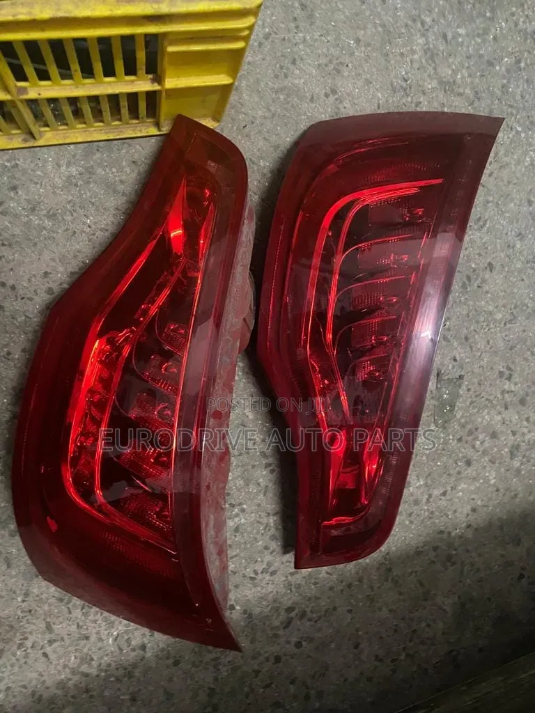 Audi Q7 Taillight 2010-2015 Model