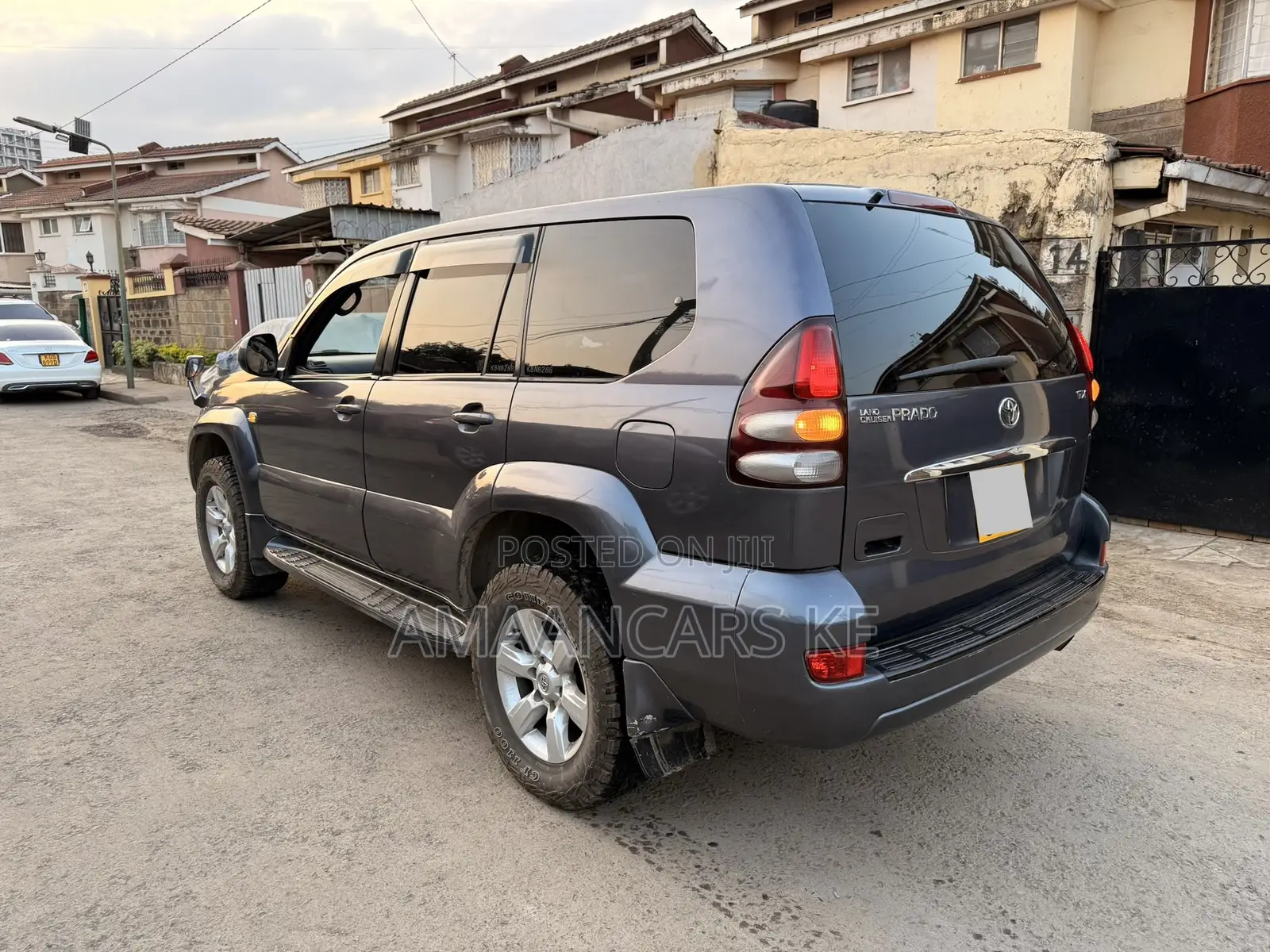 Toyota Land Cruiser Prado 2.7 5dr 2004 Gray