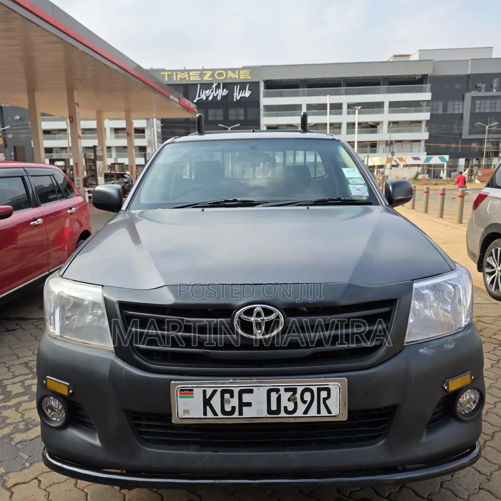 Toyota Hilux 2015 Gray