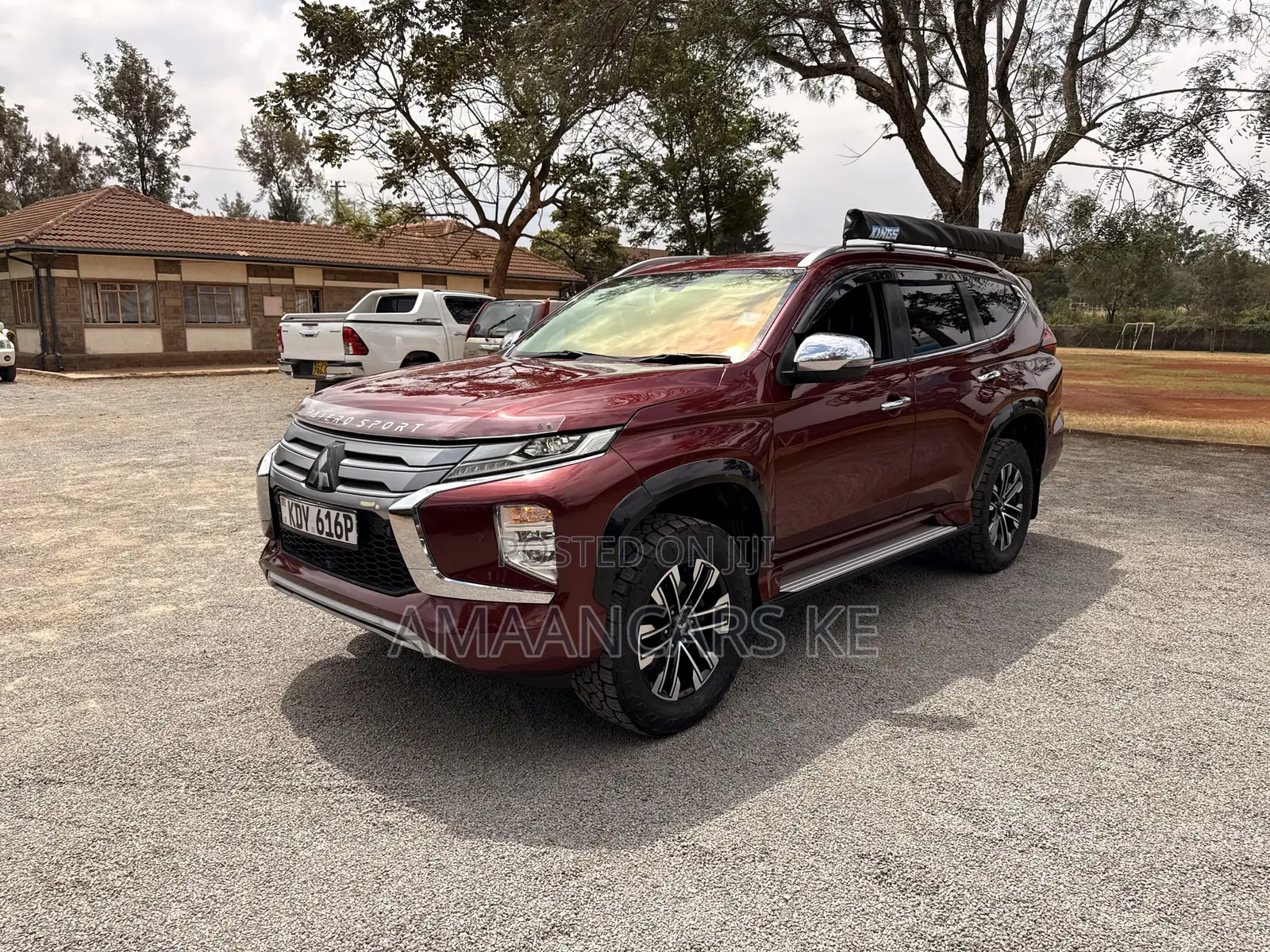 Mitsubishi Pajero Sport Exceed 2020 Red