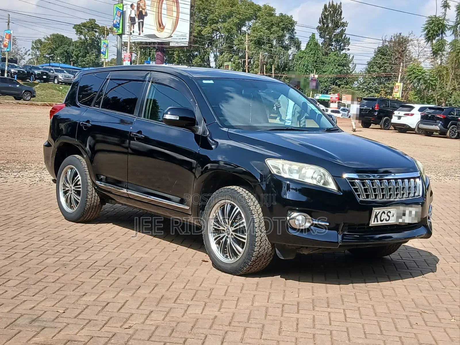 Toyota Vanguard 2011 Black