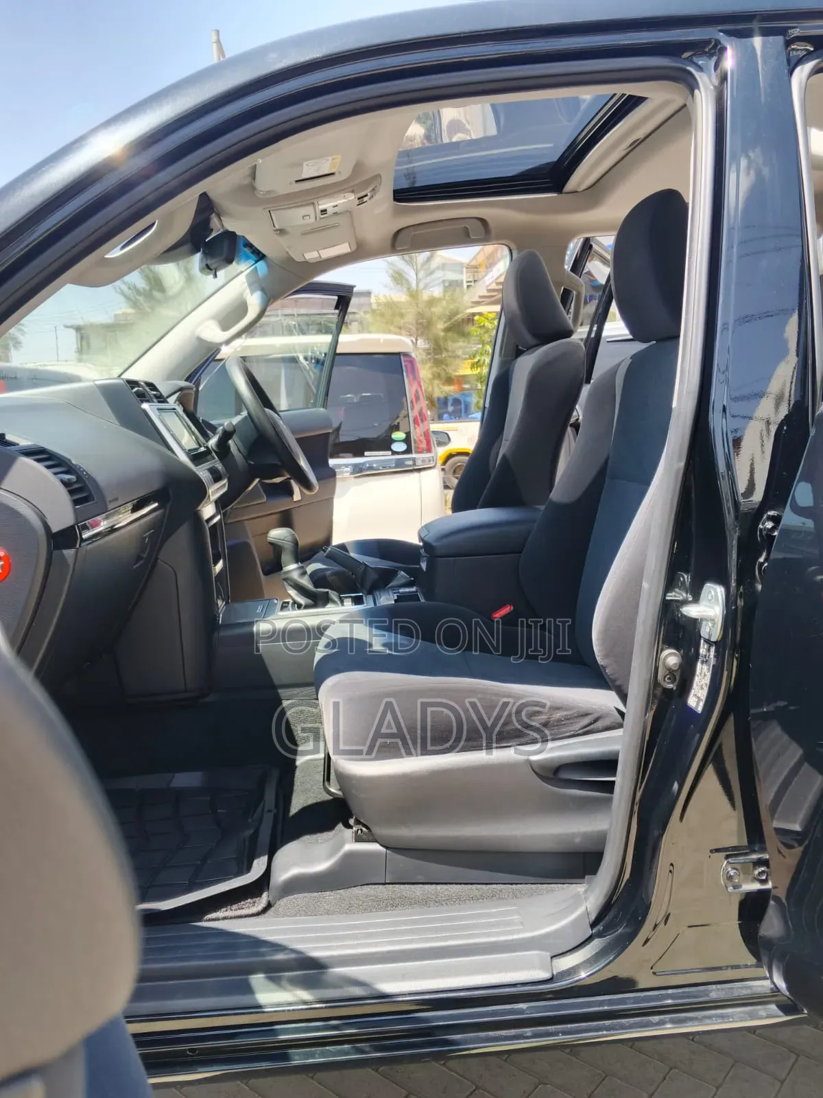 Toyota Land Cruiser Prado 2019 Black