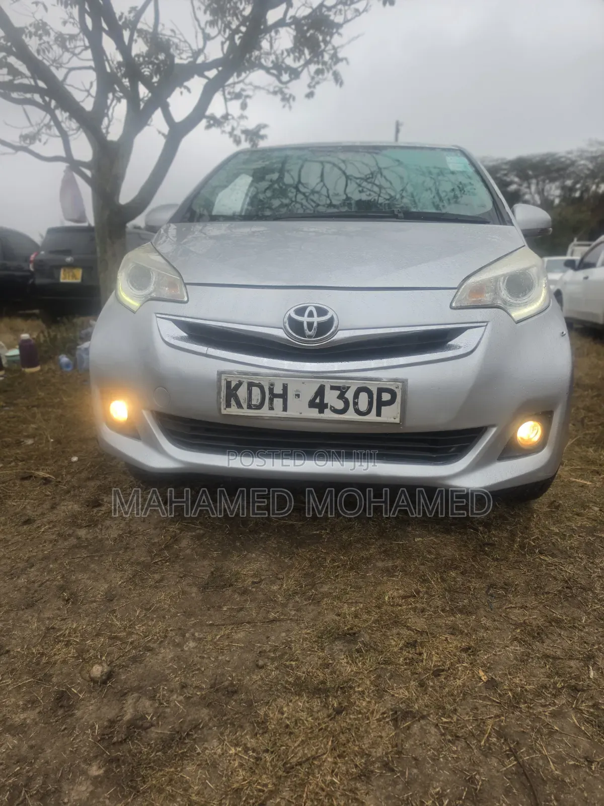 Toyota Ractis 2015 Silver