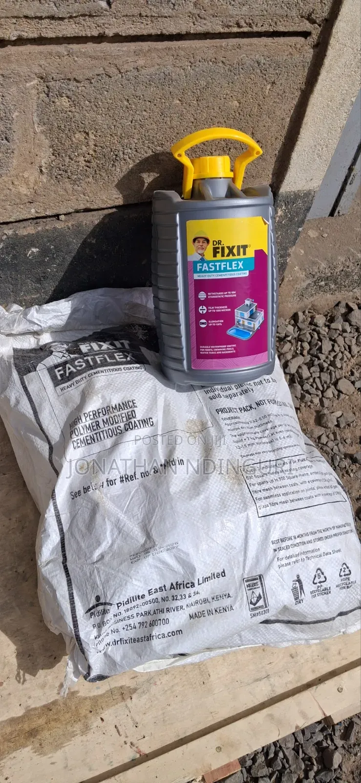 Dr. Fixit Fastflex – High-Performance Waterproof Coating