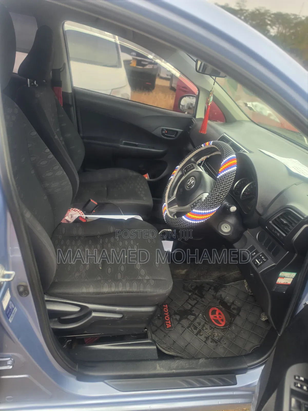 Toyota Ractis 2016 Blue