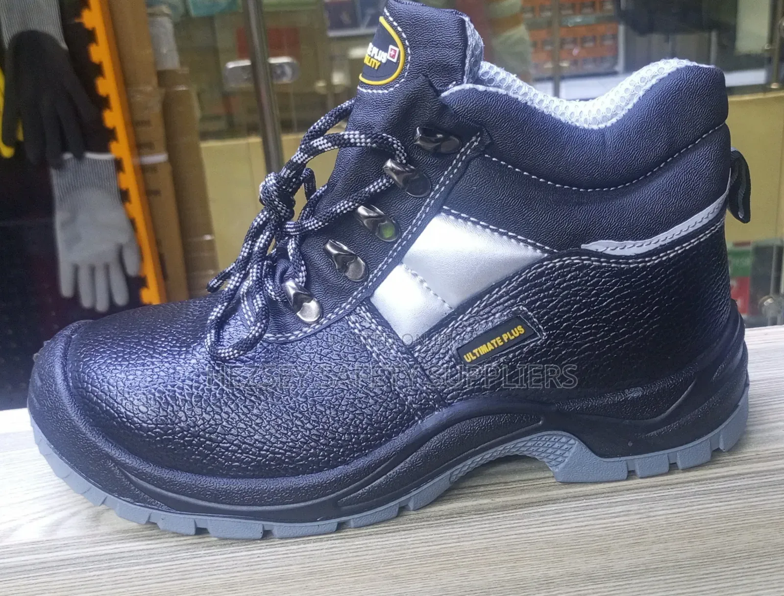 Ultimate Plus Safety Boot