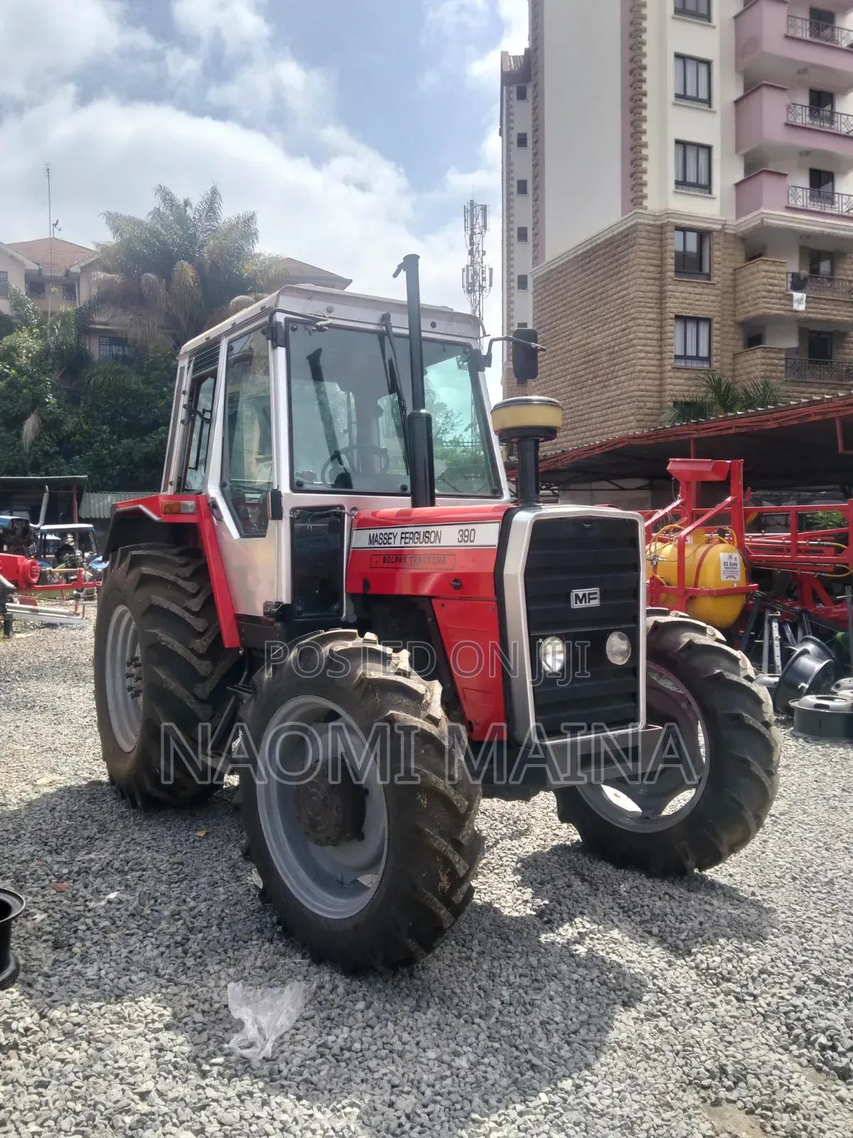 Perkins Massey Ferguson MF 390 4X4