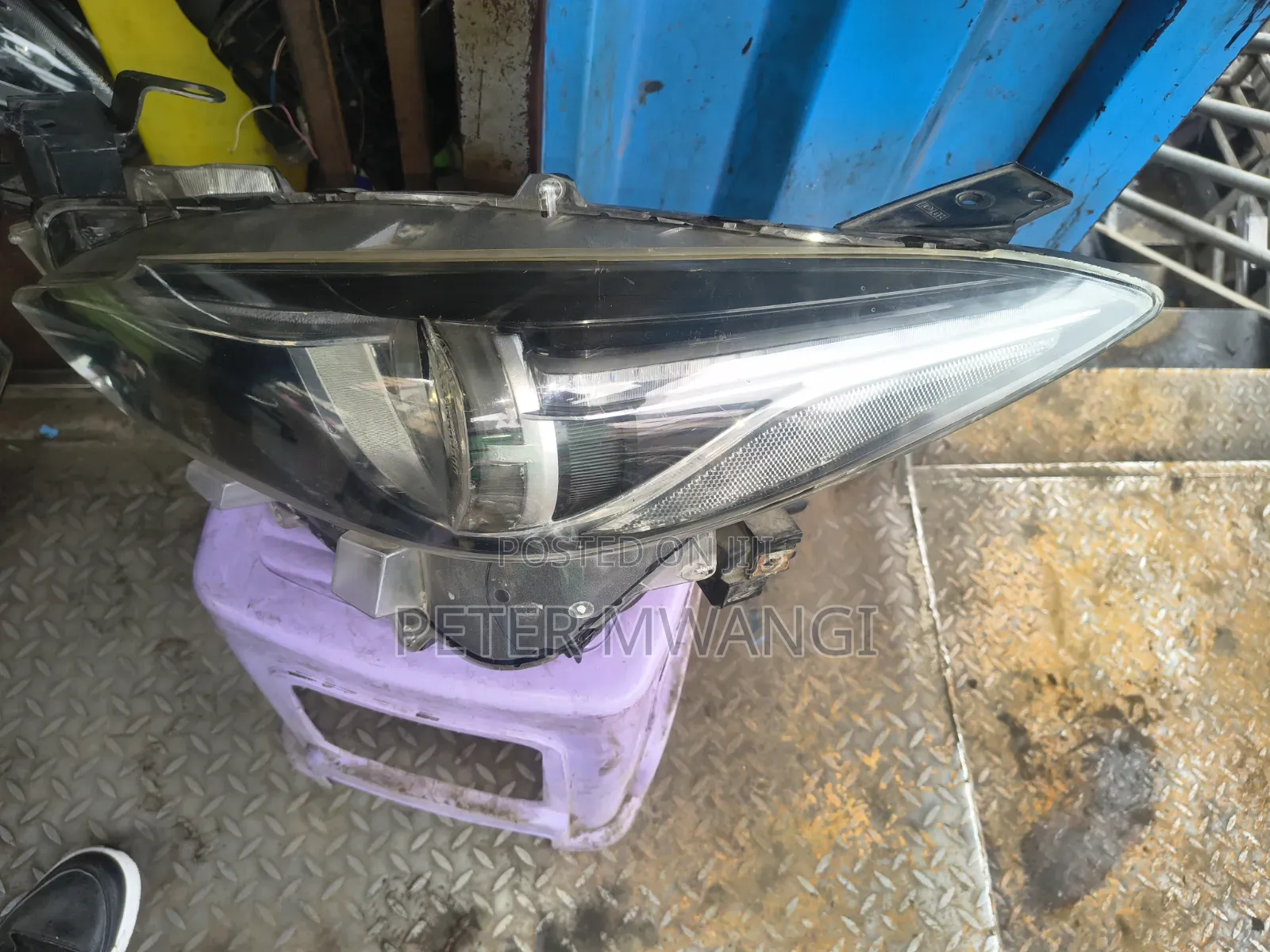 Mazda Axela 2015 Headlight