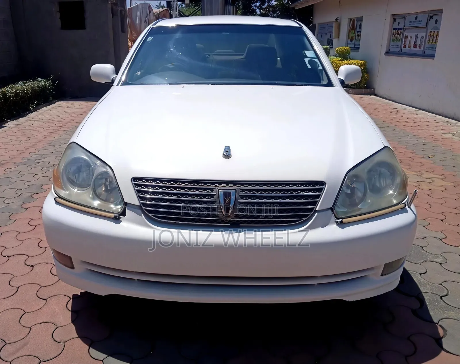 Toyota Mark II 2001 White