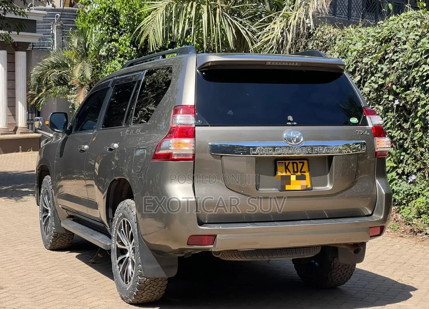 Toyota Land Cruiser Prado 2.8 2017 Gold