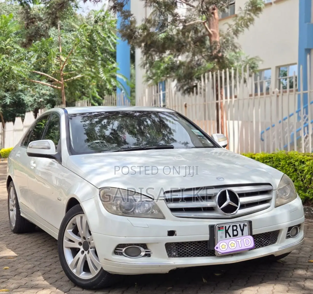 Mercedes-Benz C200 2007 White