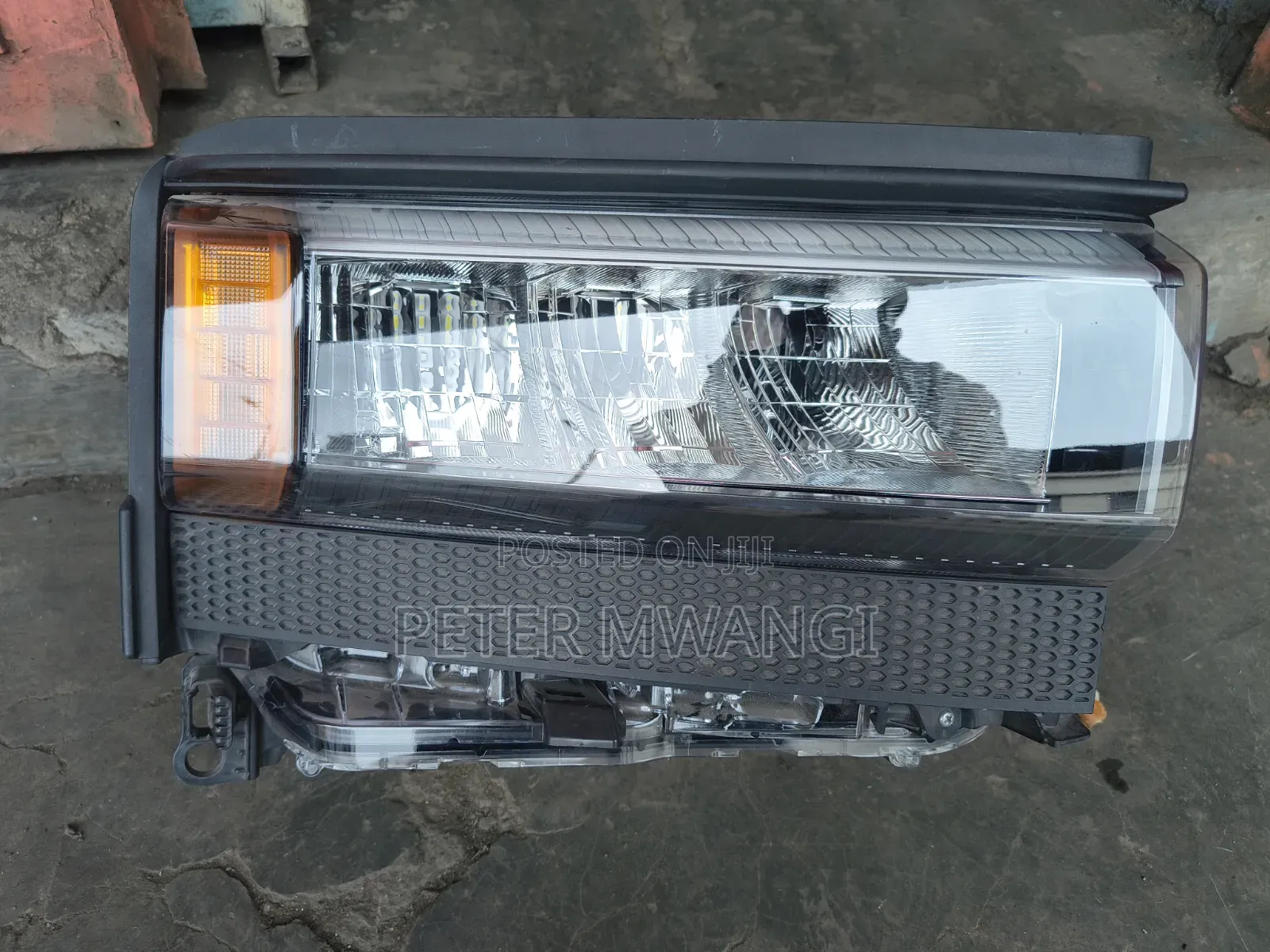 Prado J 250 Headlight Xenon