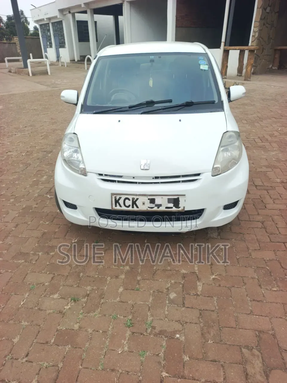 Toyota Passo 2009 White
