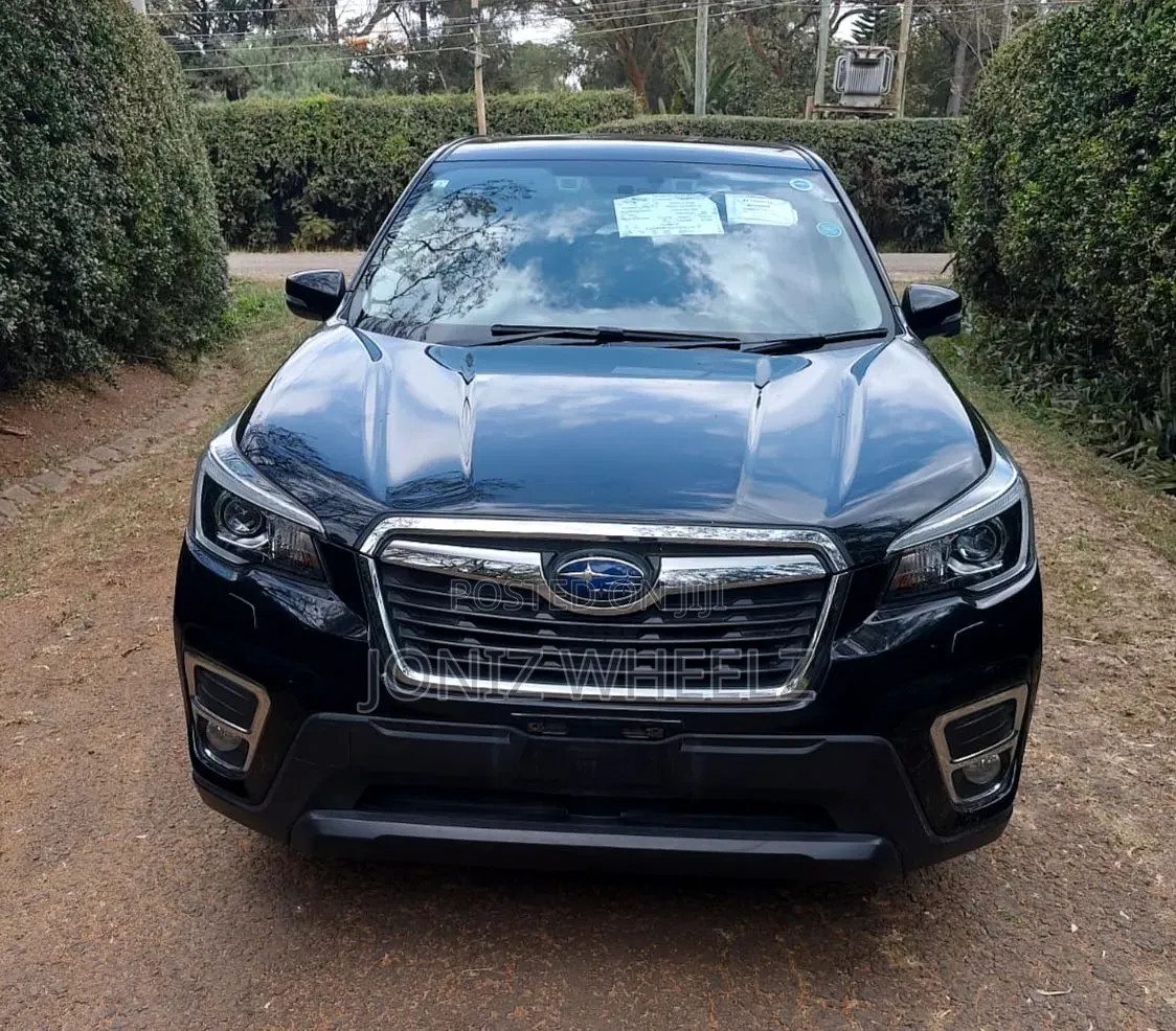 Subaru Forester Premium AWD 2019 Black