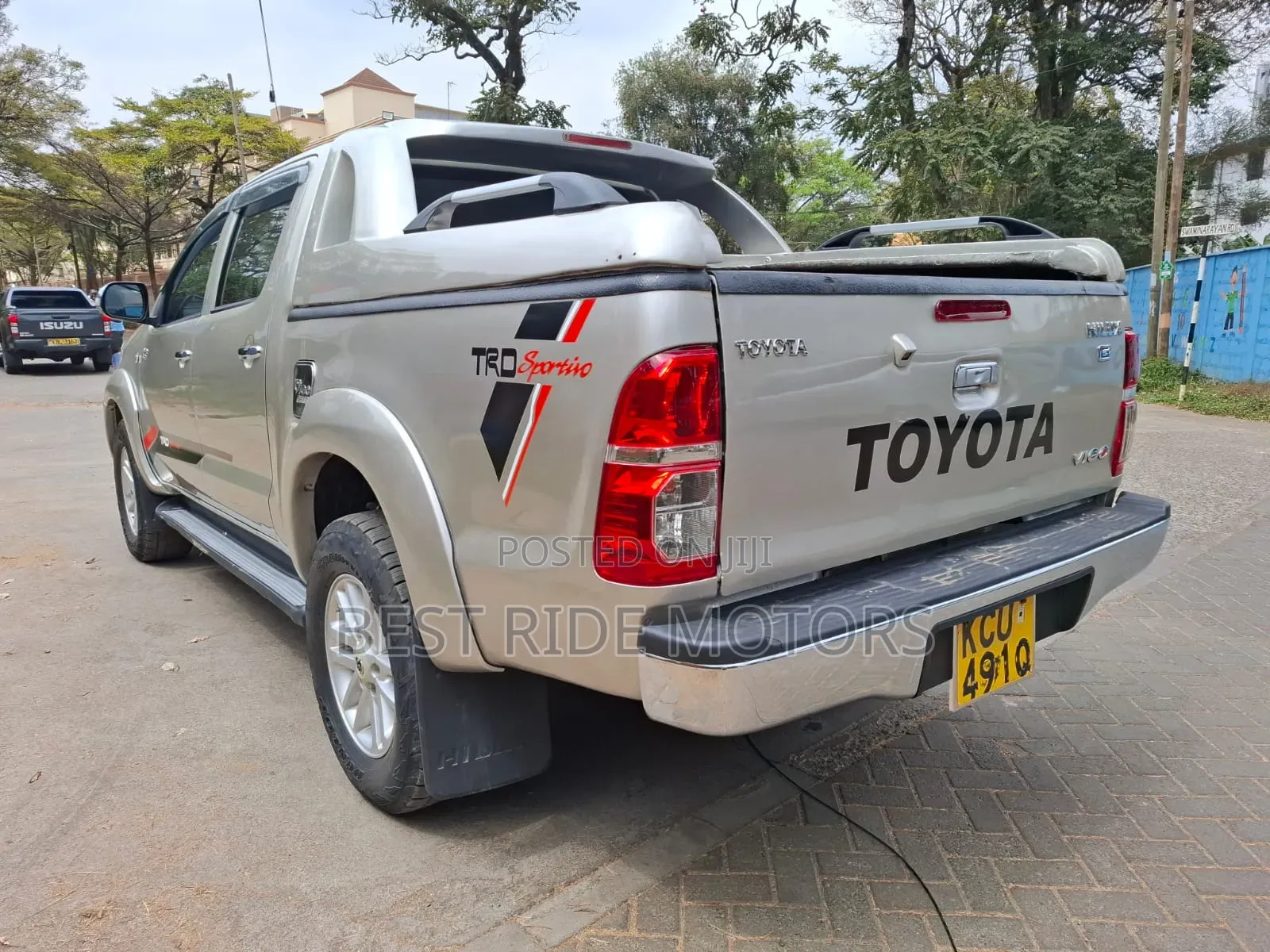 Toyota Hilux 3.0 D-4D 4x4 2012 Silver