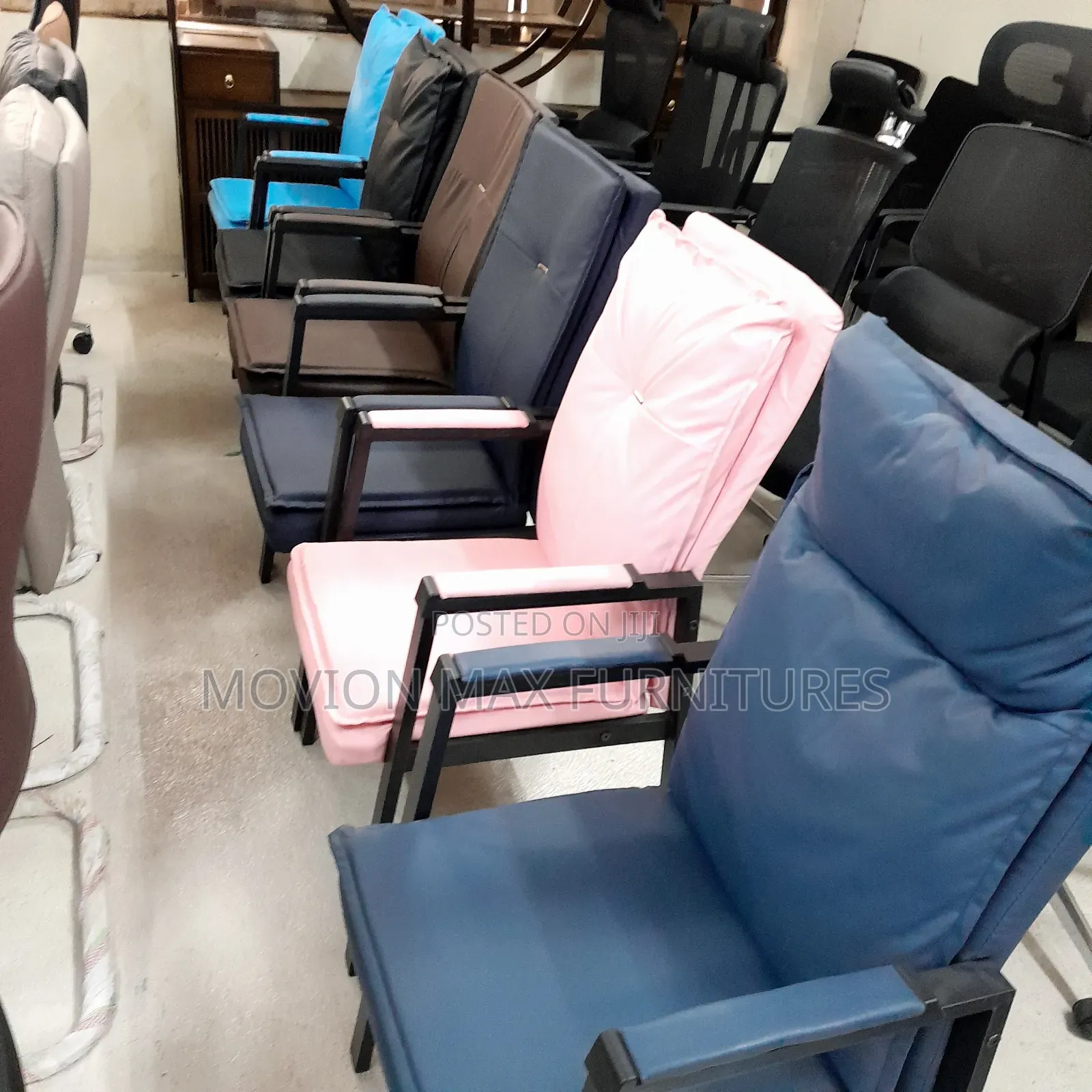 Overseer Chairs Office Executive Conference