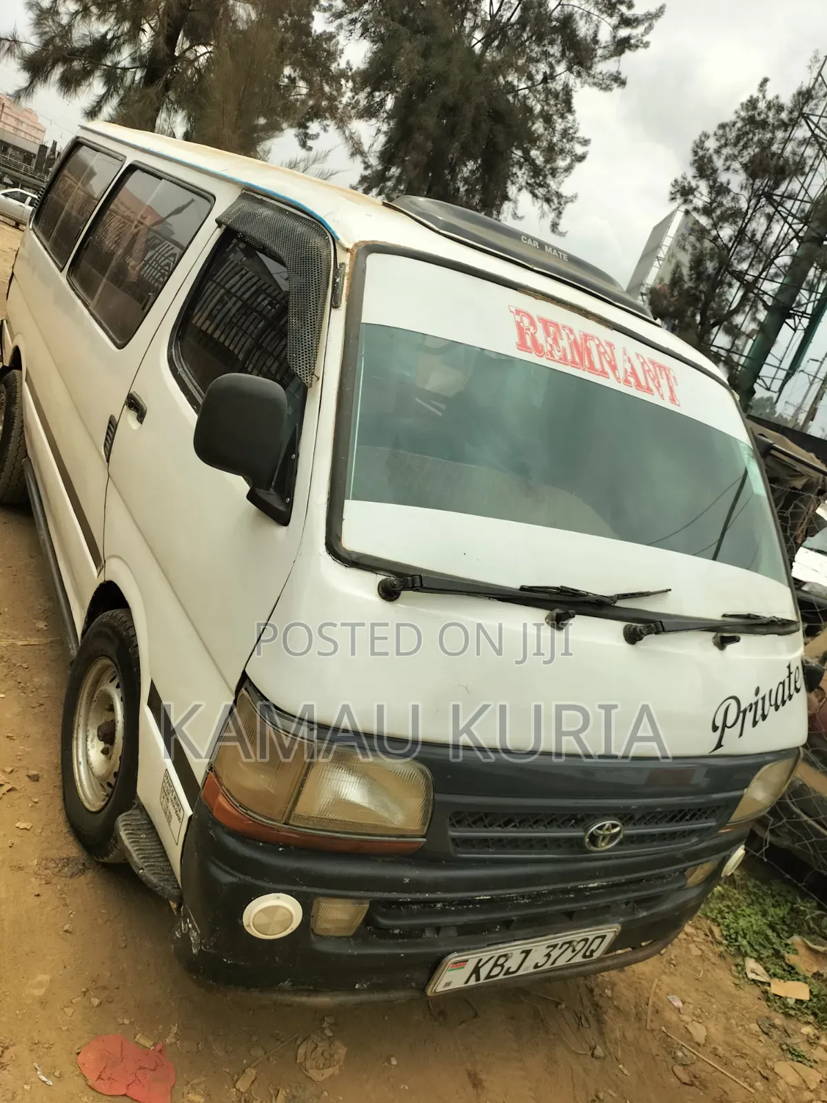 Toyota HiAce 2004 White