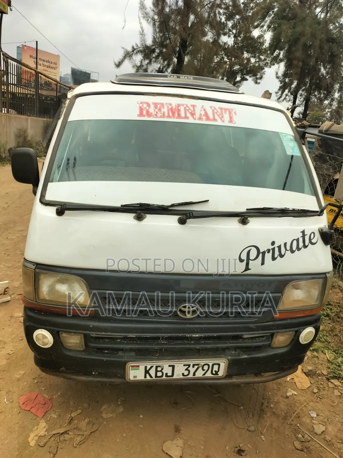Toyota HiAce 2004 White