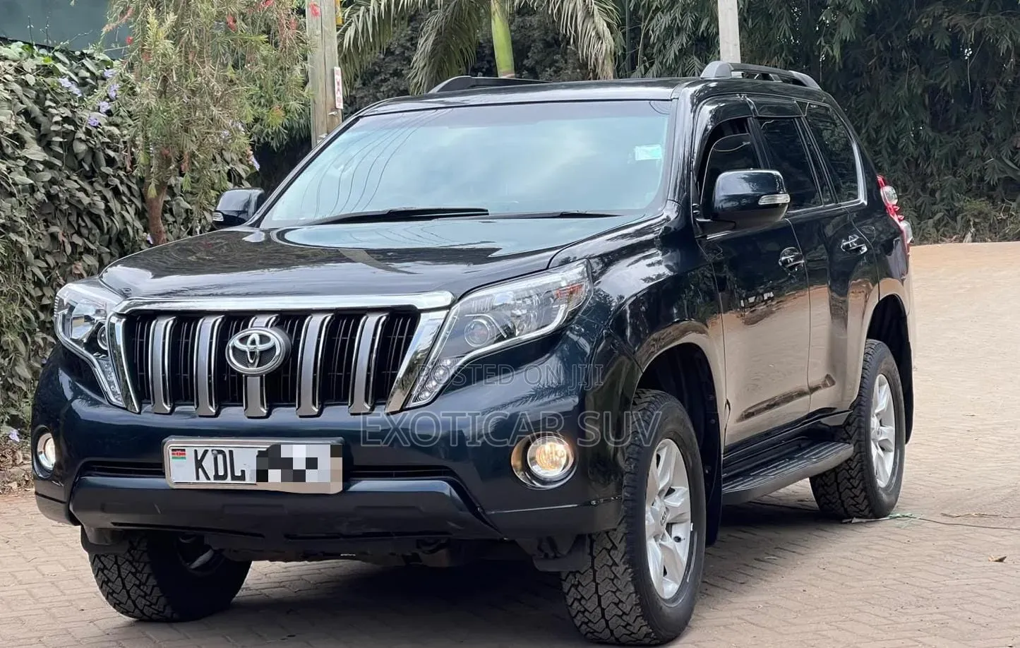 Toyota Land Cruiser Prado 3.0 TD 2012 Matt Black