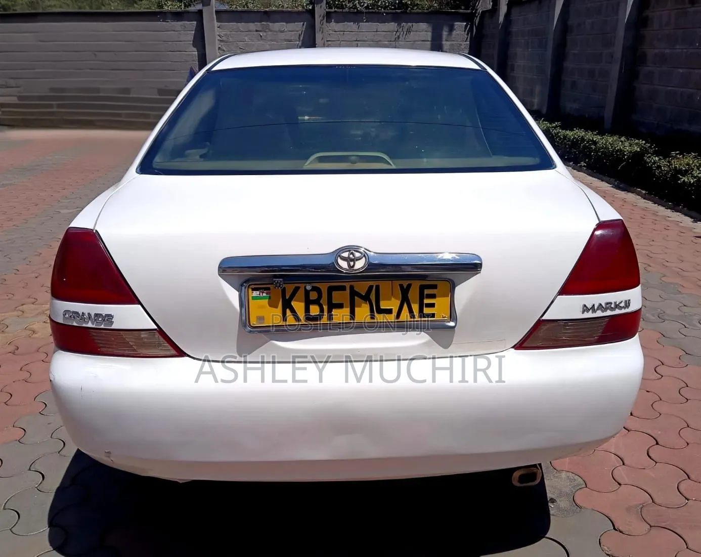 Toyota Mark II 2001 White