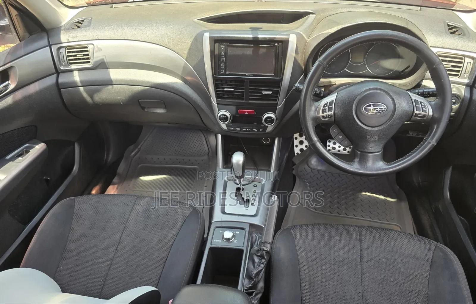 Subaru Forester 2011 Maroon