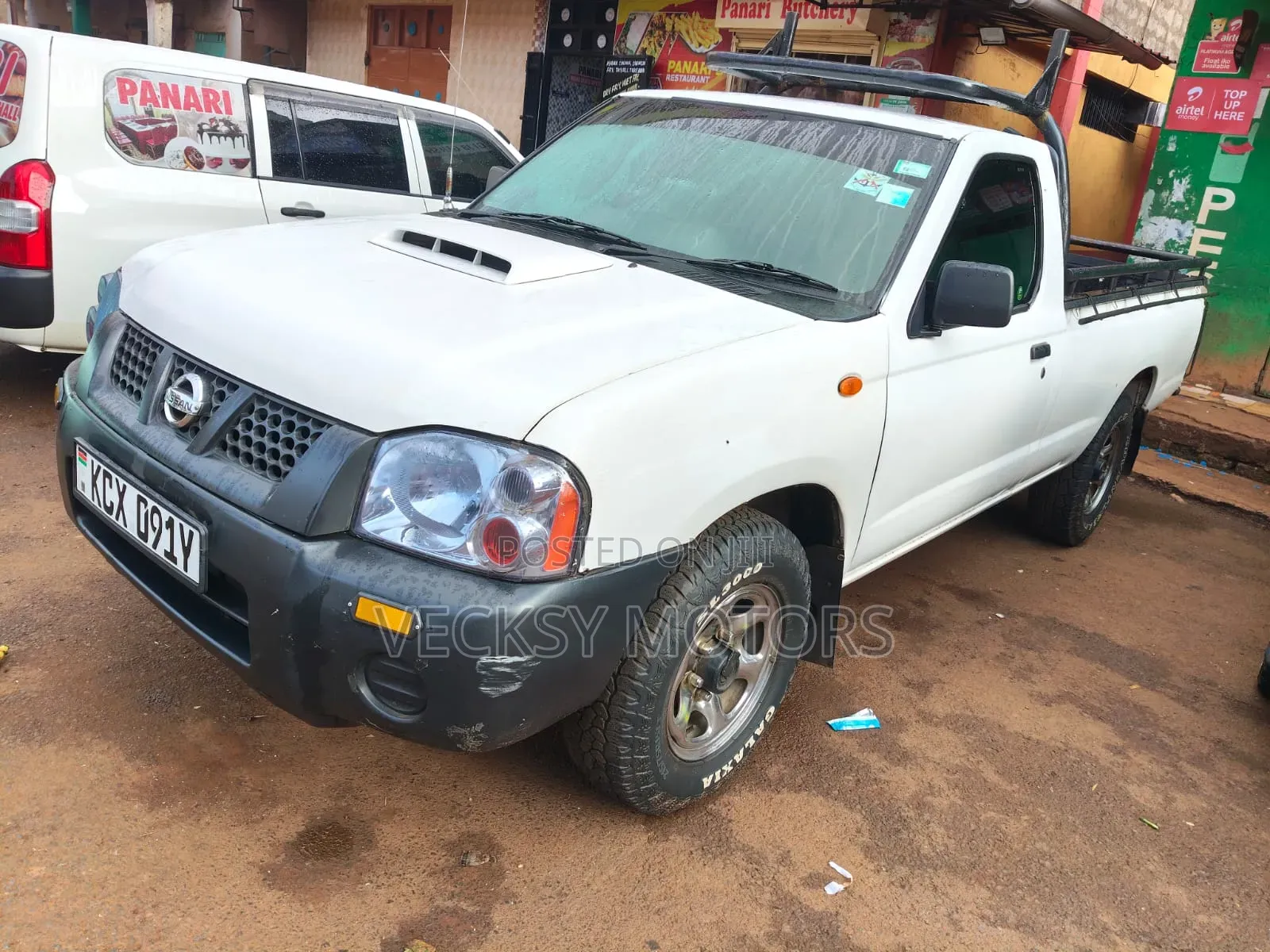 Nissan NP300 2019 White