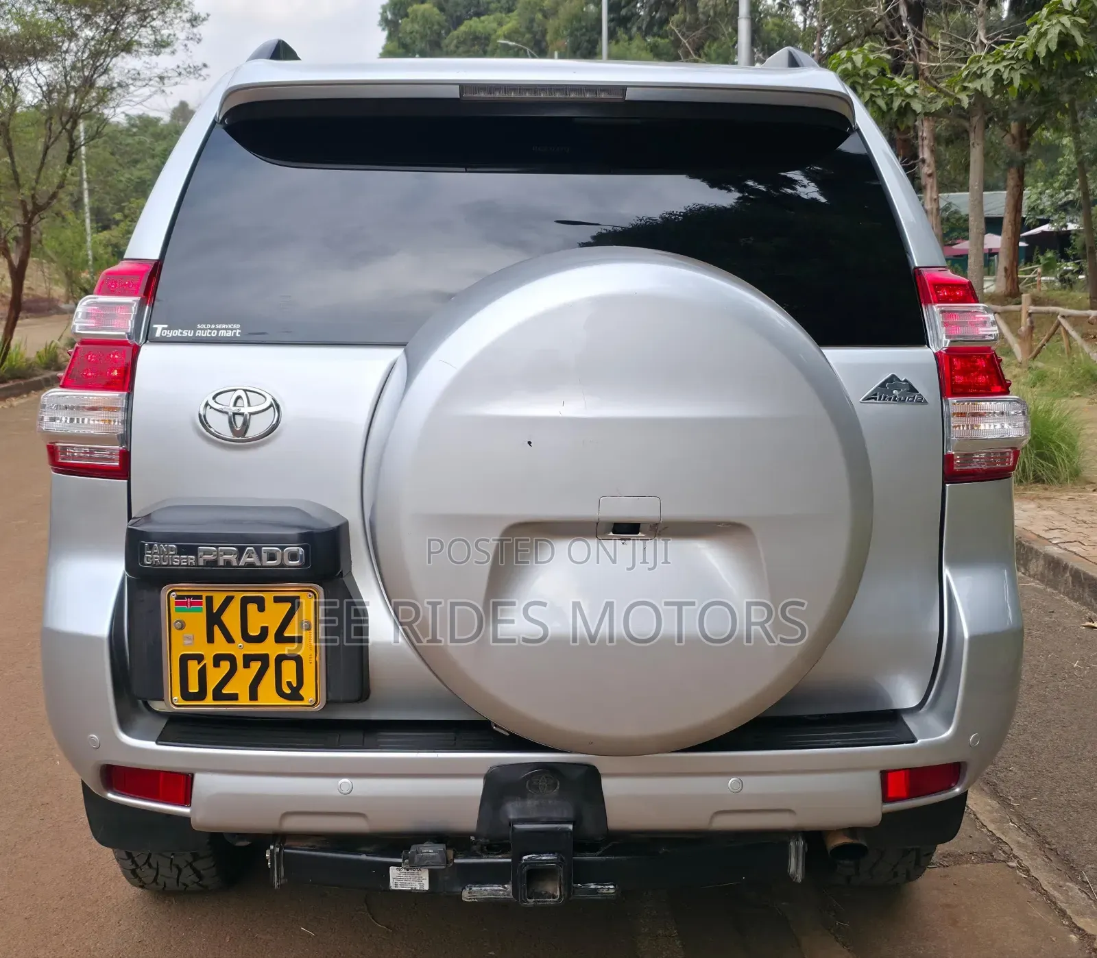 Toyota Land Cruiser Prado 2012 Silver