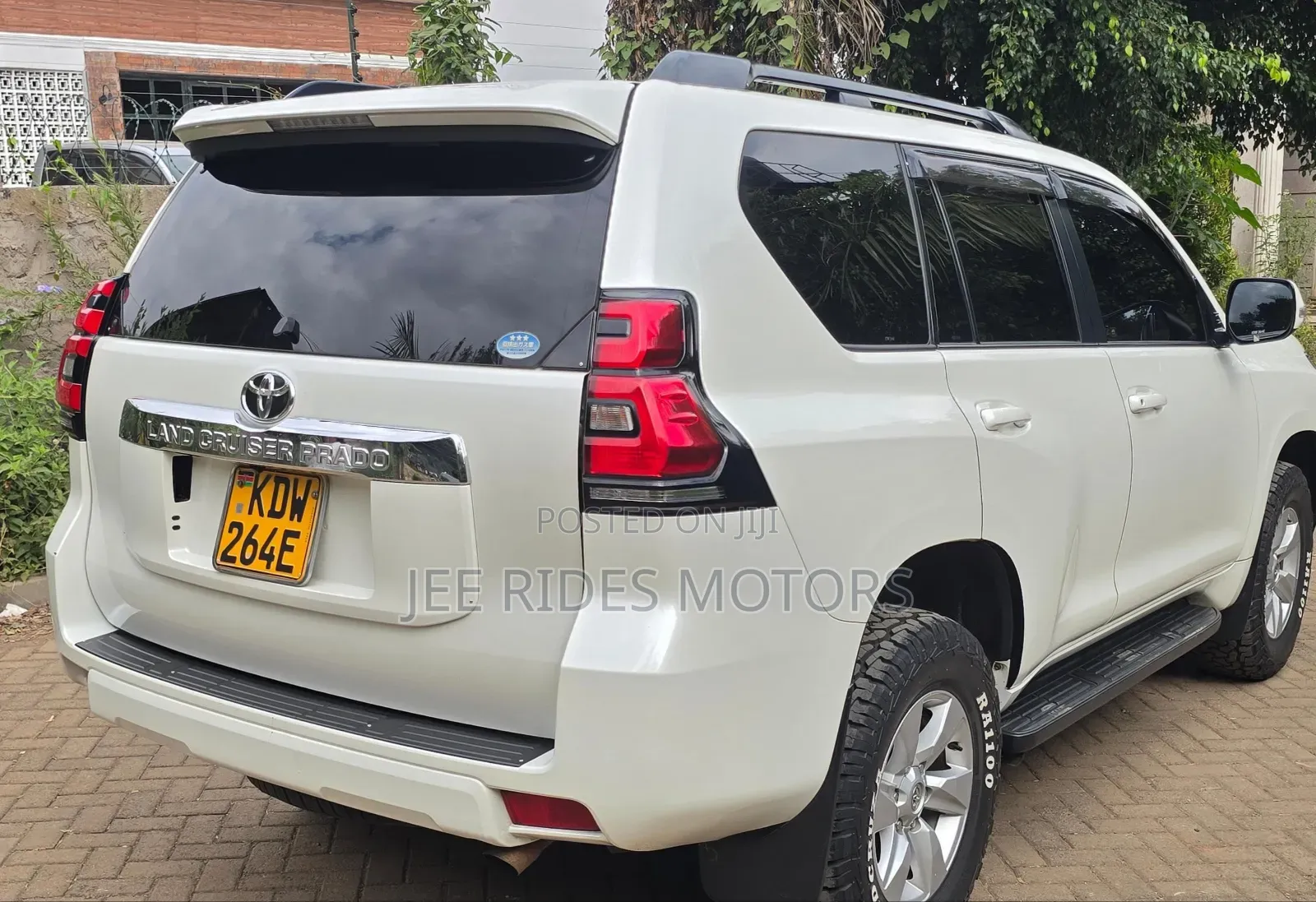 Toyota Land Cruiser Prado 2018 Pearl