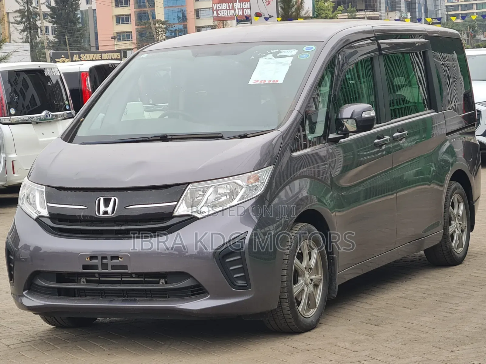 Honda Stepwgn 2019 Gray
