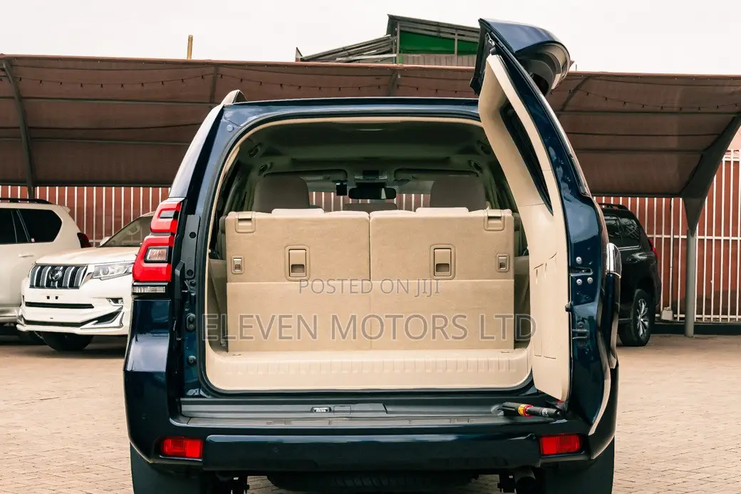 Toyota Land Cruiser Prado 2020 Blue