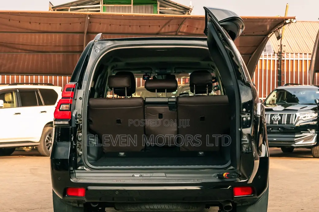 Toyota Land Cruiser Prado 2019 Black