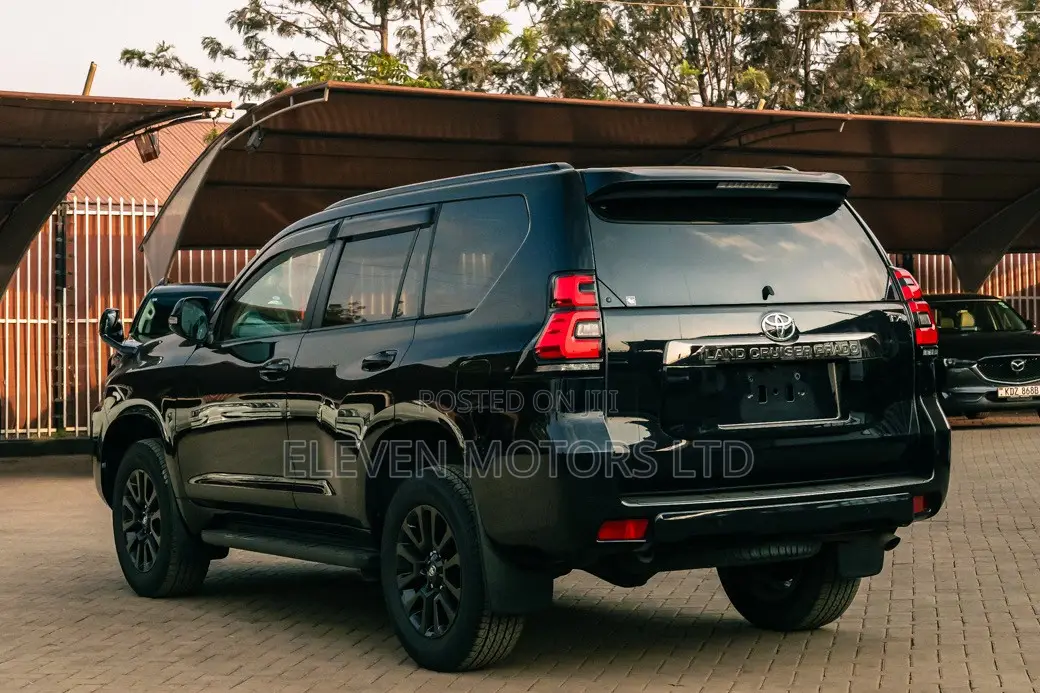 Toyota Land Cruiser Prado 2020 Black