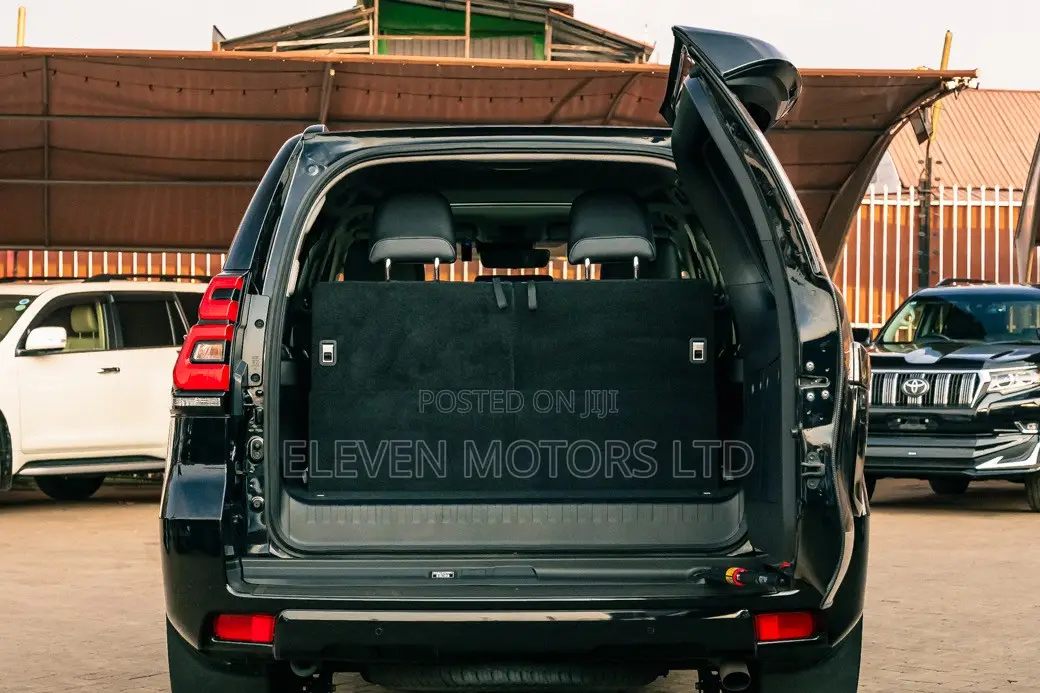 Toyota Land Cruiser Prado 2020 Black