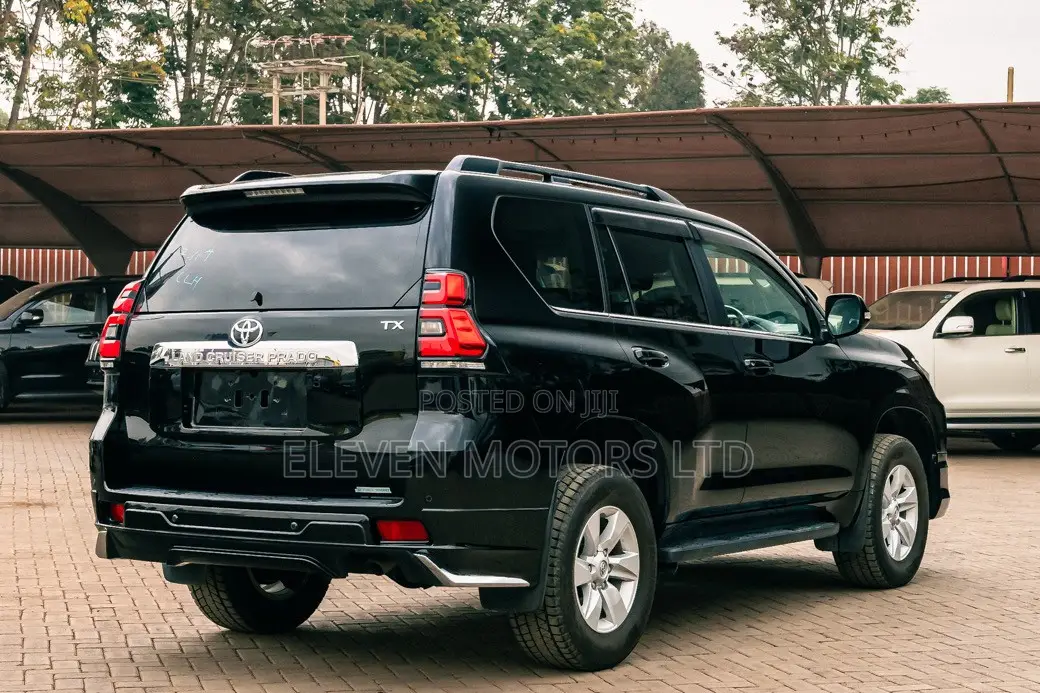 Toyota Land Cruiser Prado 2021 Black