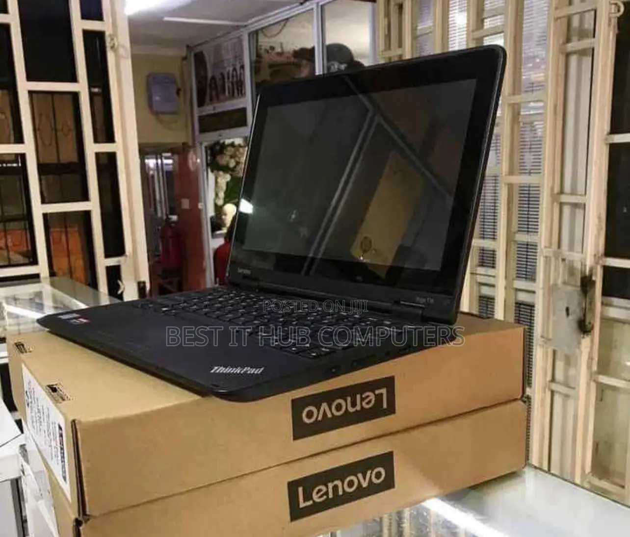 Laptop Lenovo Yoga 11e 4GB Intel Core i3 SSD 128GB