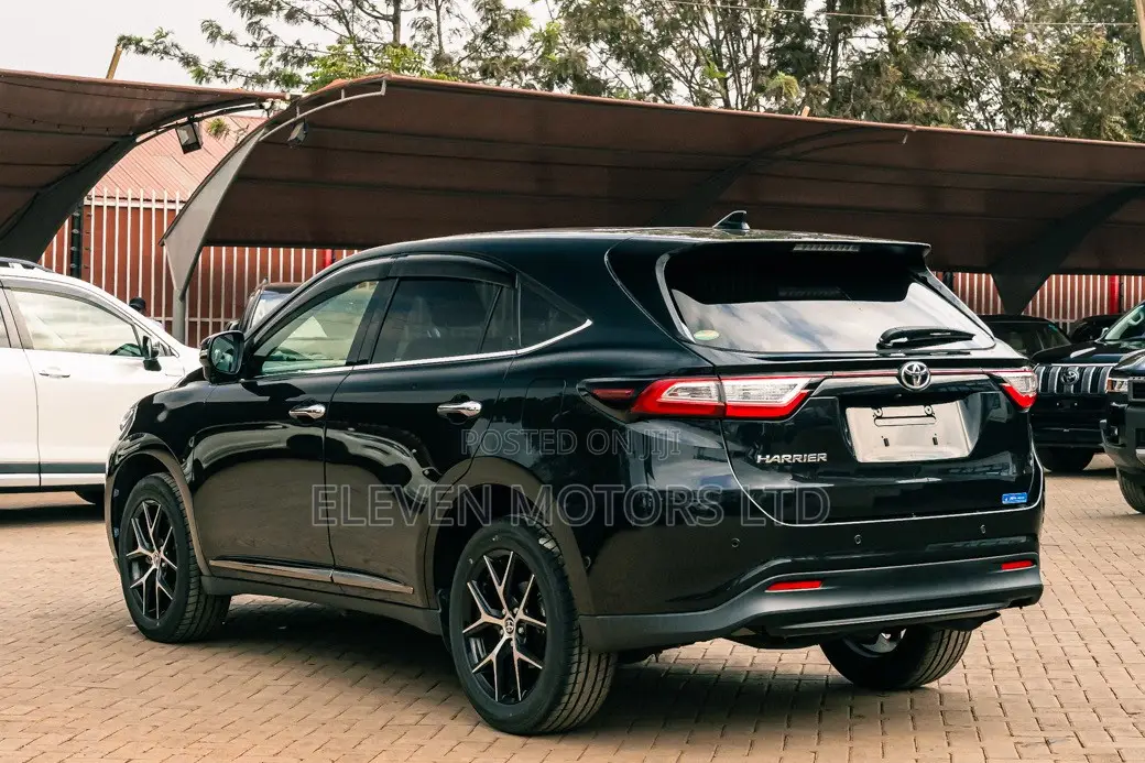 Toyota Harrier 2019 Black