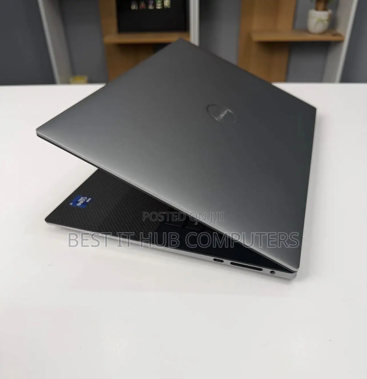 Laptop Dell Precision 5560 16GB Intel Core i9 SSD 512GB