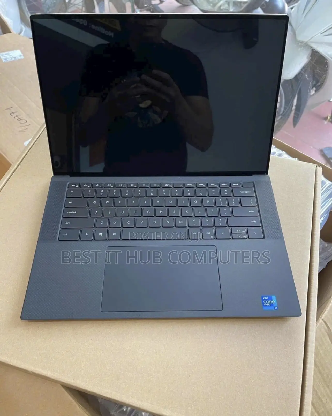 Laptop Dell Precision 5560 16GB Intel Core i9 SSD 512GB