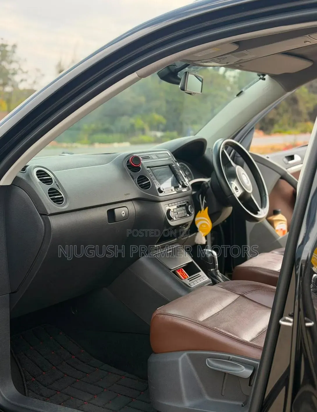 Volkswagen Tiguan 2012 Black