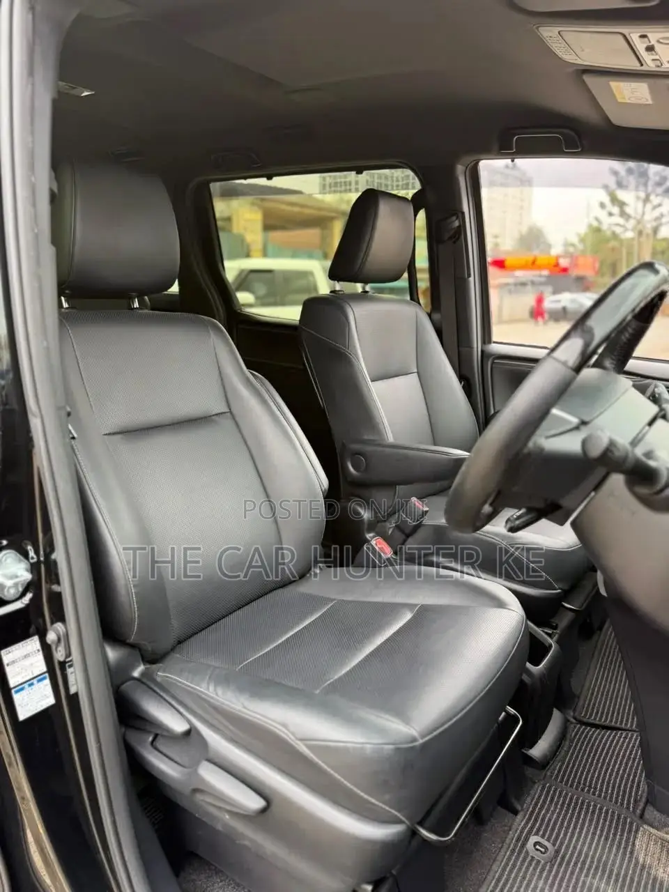 Toyota Esquire 2.0 FWD (7 seater) 2019 Black