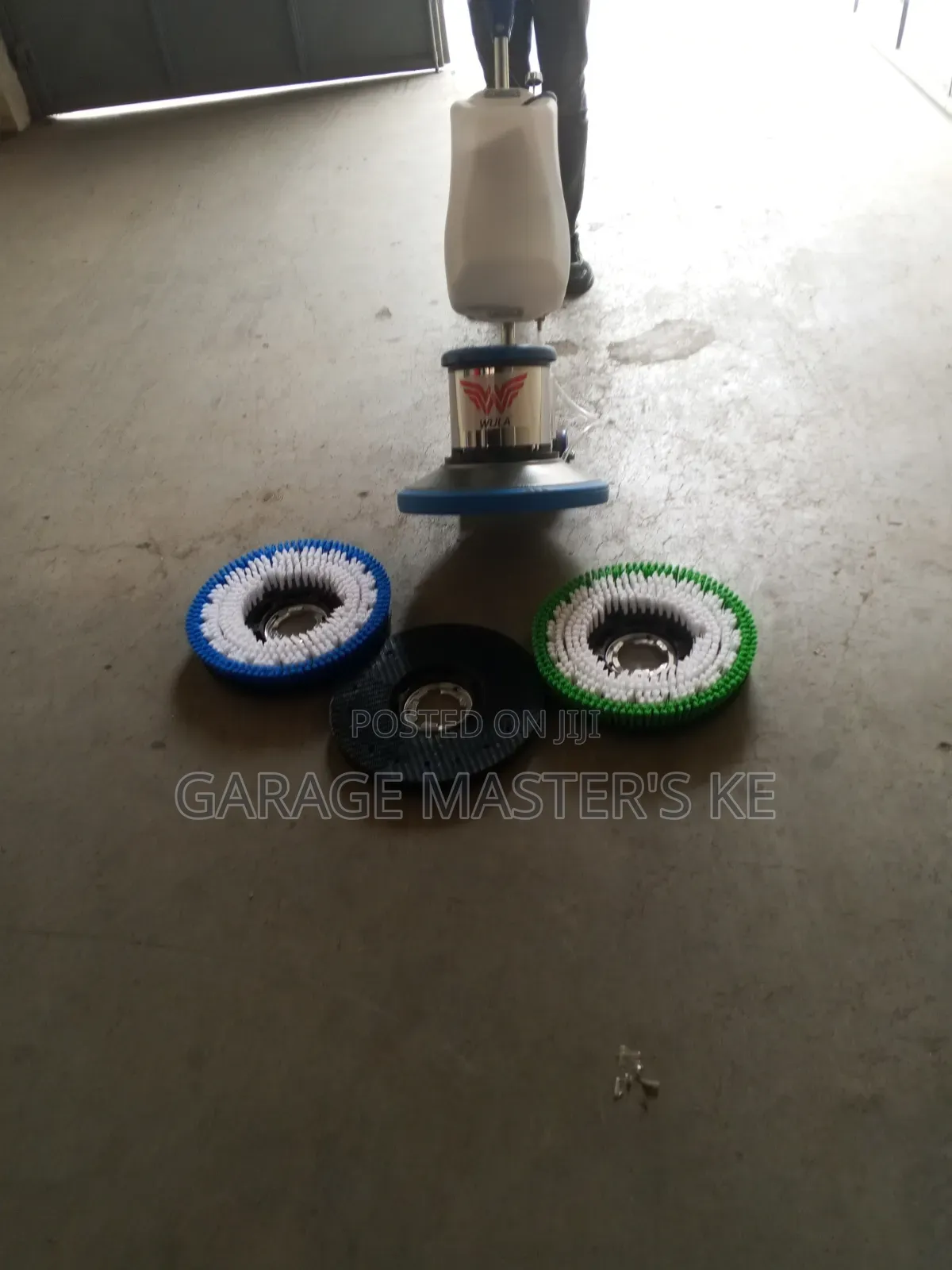 Carpet Scrubber