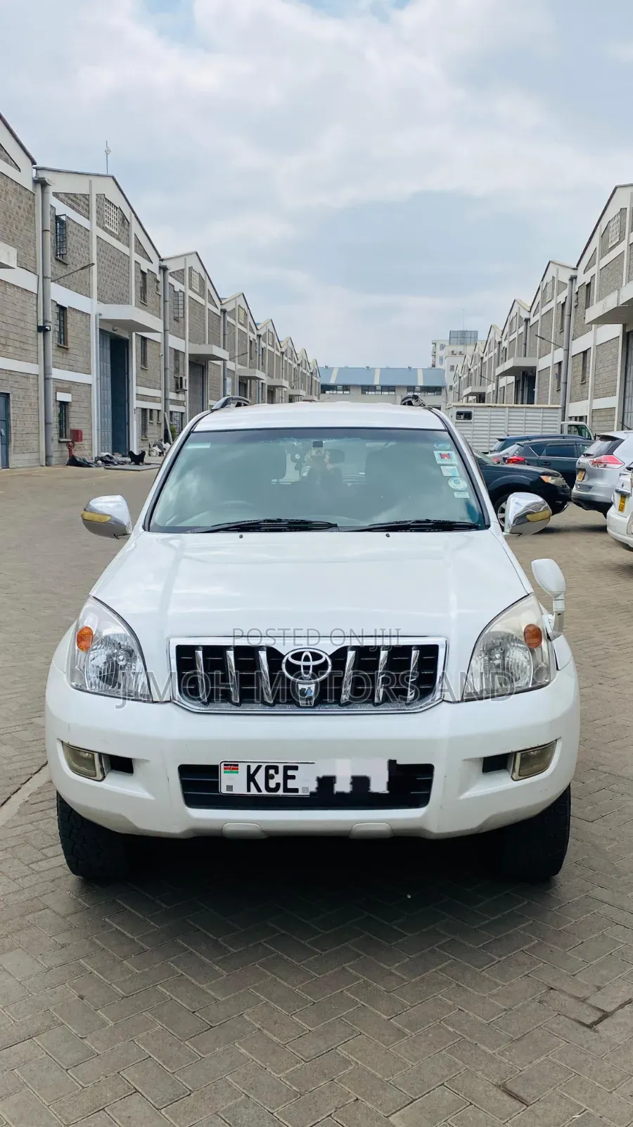 Toyota Land Cruiser Prado 2009 White
