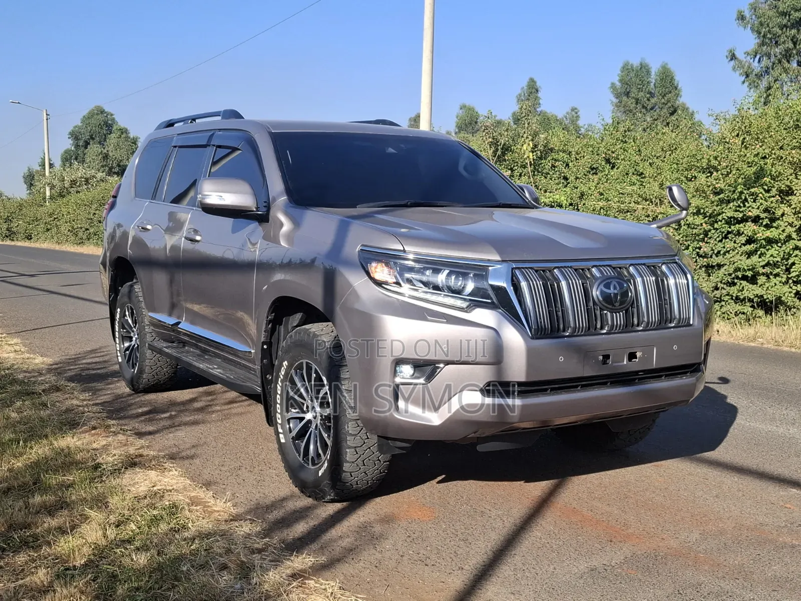 Toyota Land Cruiser Prado 2018 Gray