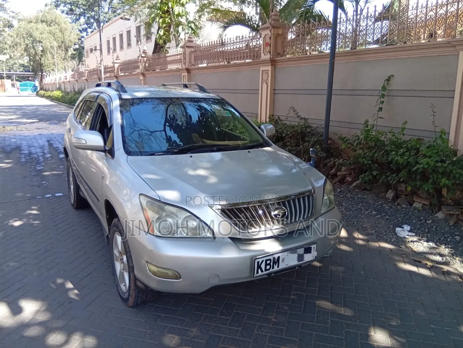 Toyota Harrier 2004 Silver