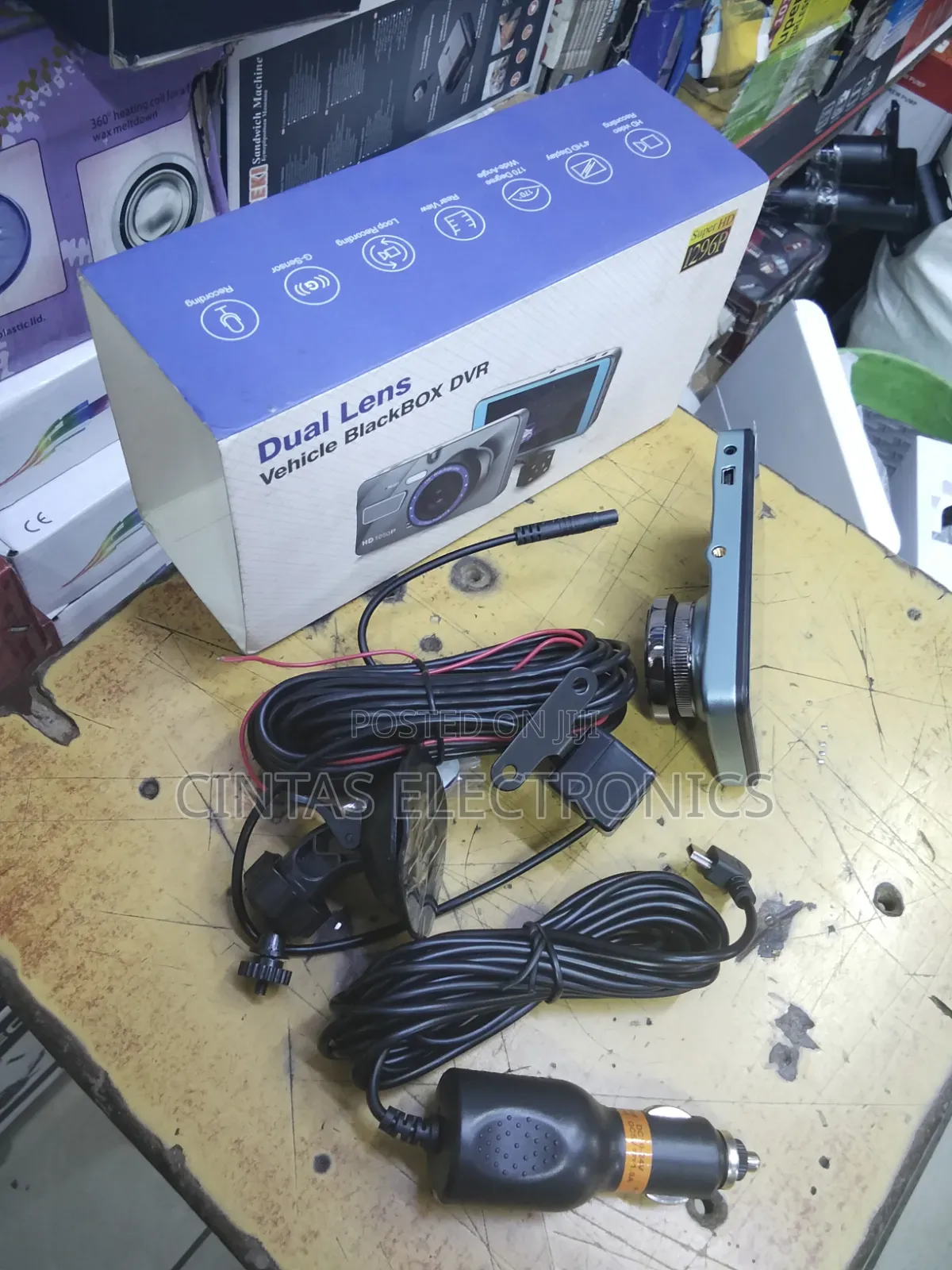 Dual Lens Vehicle BlackBox DVR