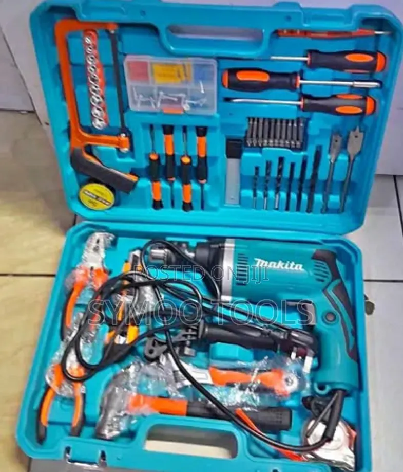 Makita Electric Hammer Drillset 710W