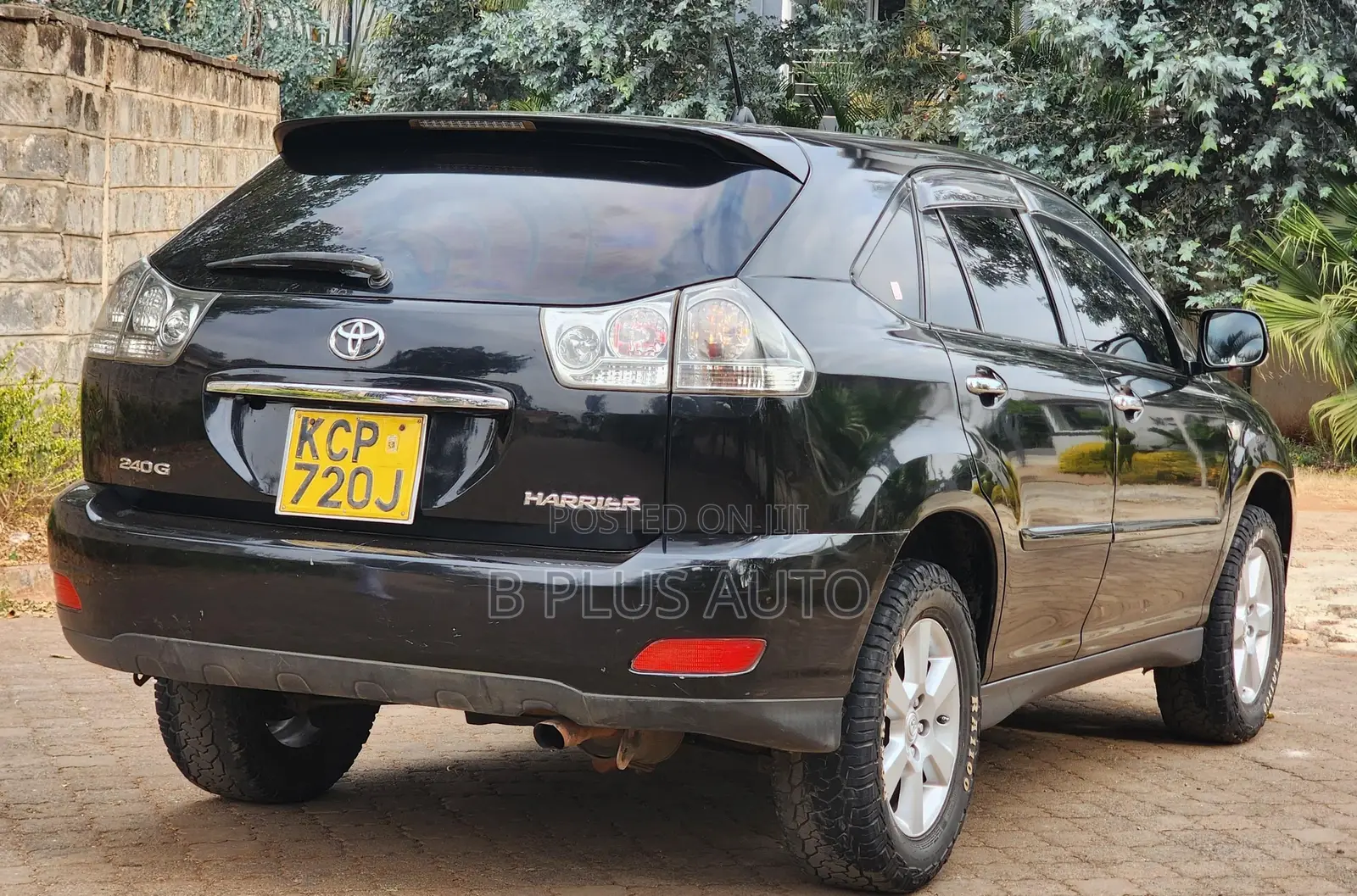 Toyota Harrier 2010 Black