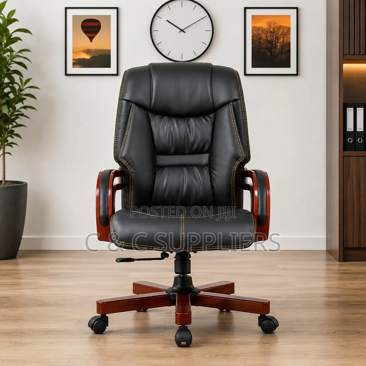 Black Leather Boss High Back Seat.